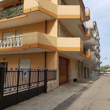 Sottomarina Beach Apartment Chioggia Extérieur photo